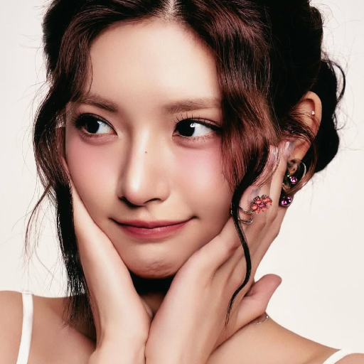 Yiren gallery image