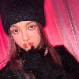 Danielle gallery image