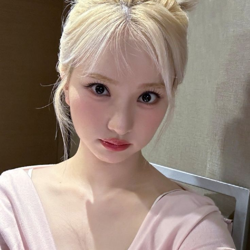 Eunha gallery image