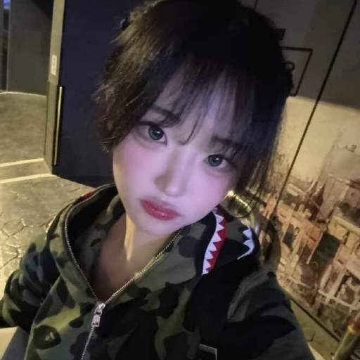 Hina gallery image