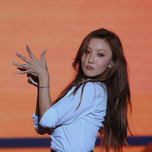 Hwasa gallery image