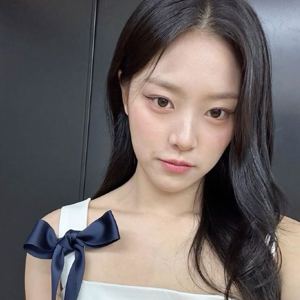 HyunJin gallery image