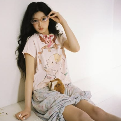Wonhee gallery image