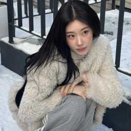 Chaeryeong gallery image