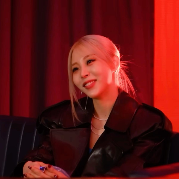 Moonbyul gallery image