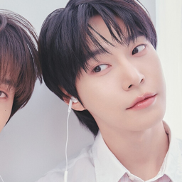 Doyoung gallery image
