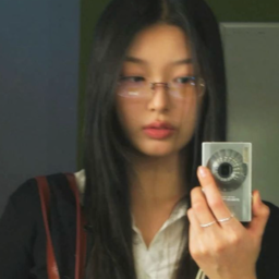 Yoonchae gallery image