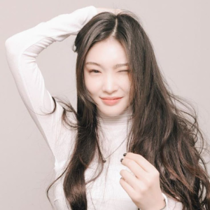 Chungha gallery image