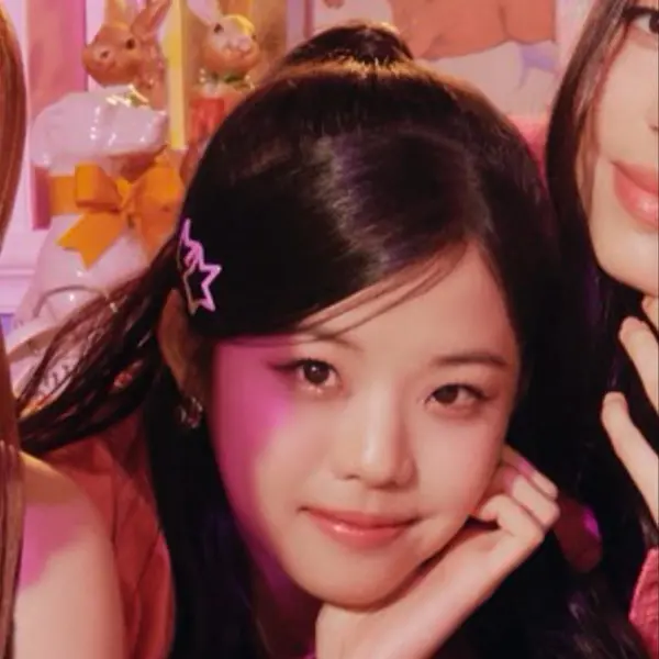 Kaylee gallery image