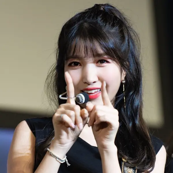 Sowon gallery image