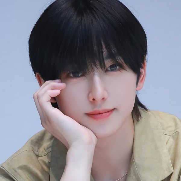 Fuma gallery image