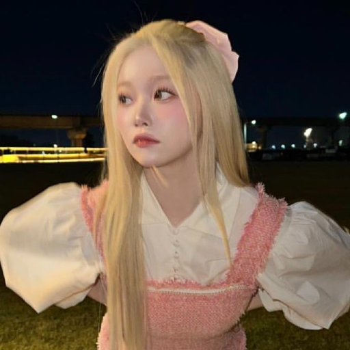 Tsuki gallery image