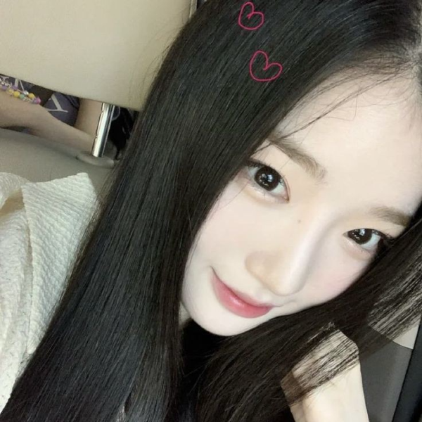 Kim YooYeon gallery image