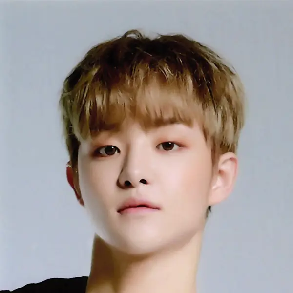 Park Jihoon gallery image