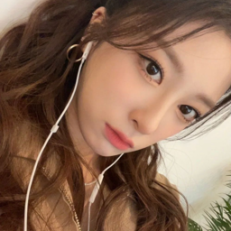 Yunkyoung gallery image