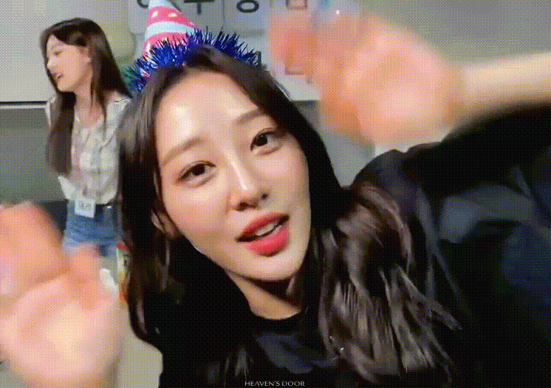 Yves gif