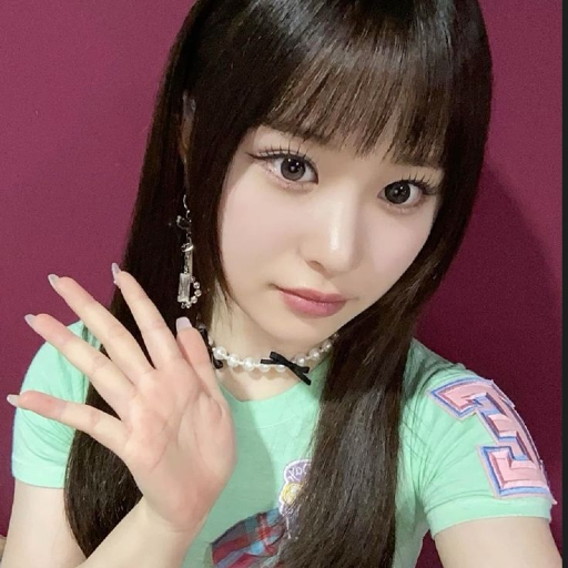 Yuina gallery image