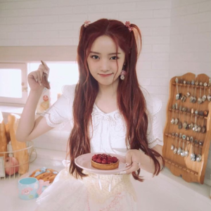 Elisia gallery image