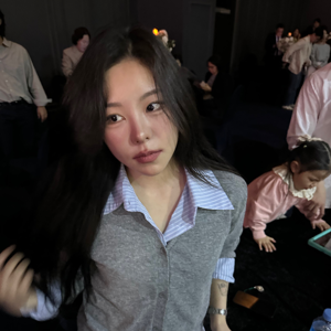 Wheein gallery image