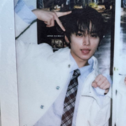 Lee Know gallery image