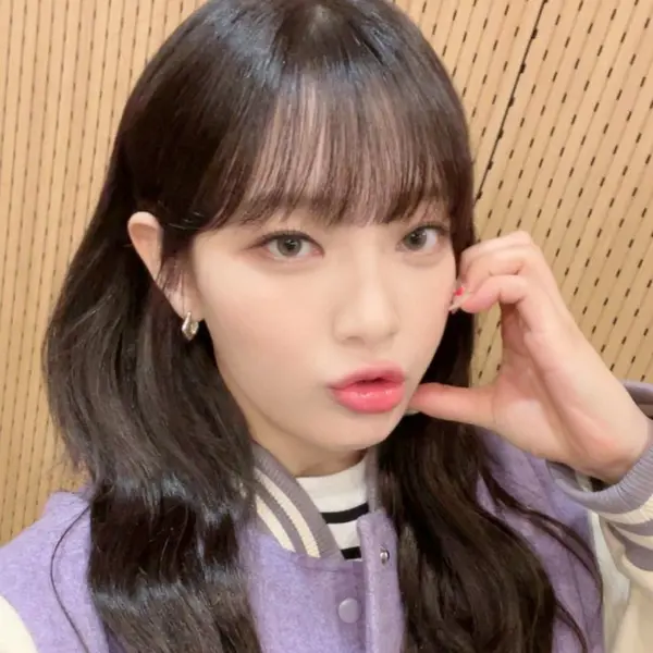 Moon Sua gallery image