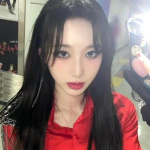 Hannah gallery image