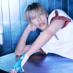 Li Zihao gallery image