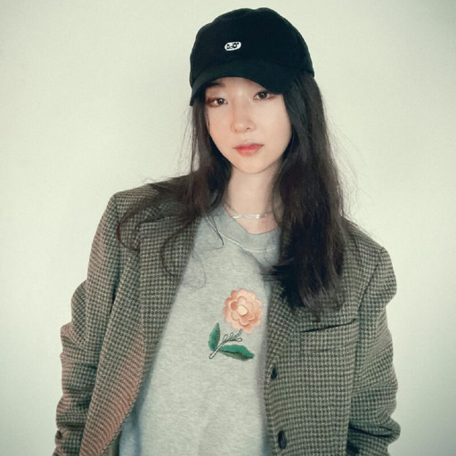 Min Hee Jinのギャラリー画像