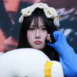 Taerin gallery image