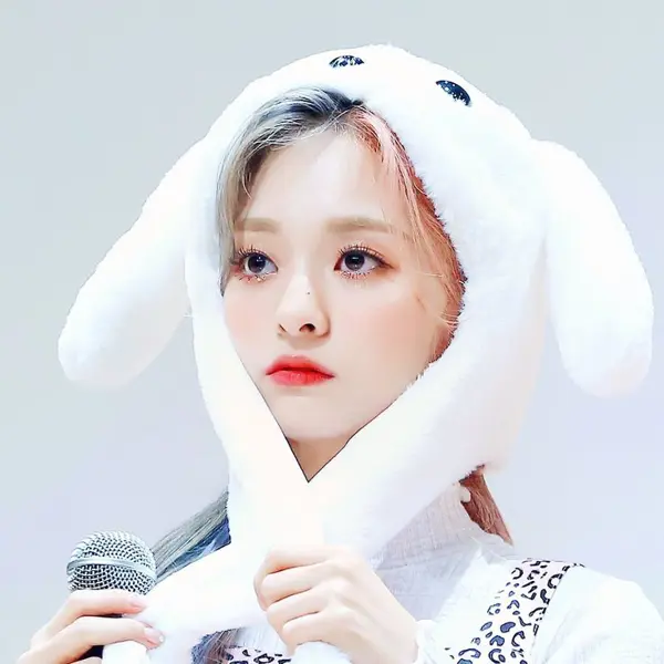 Nakyung gallery image