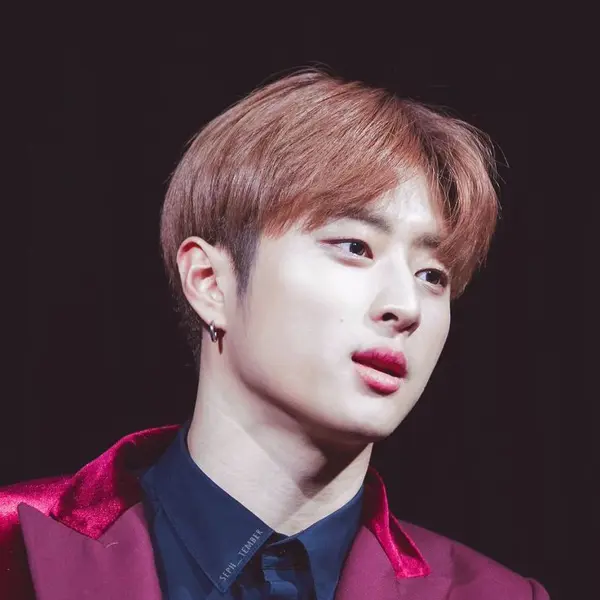 J.seph gallery image