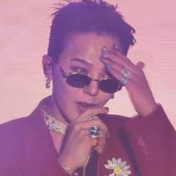 G-Dragon gallery image