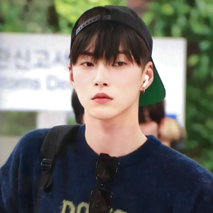 Seunghan gallery image