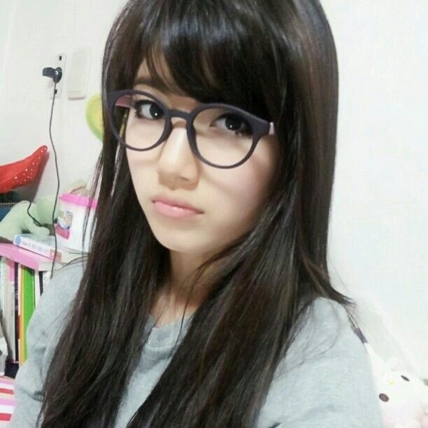 Gambar galeri Suzy