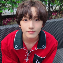 Jeong Semin gallery image