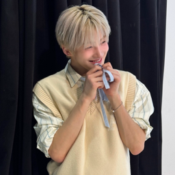 Jihoon gallery image