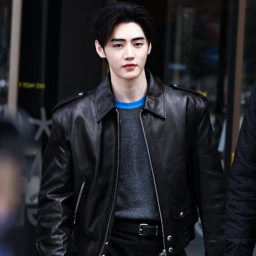 Sunghoon gallery image