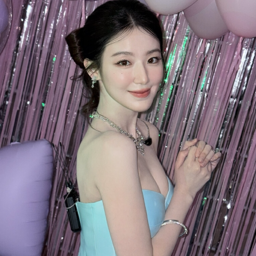 Shuhua gallery image