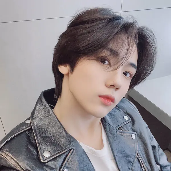 Seongmin gallery image