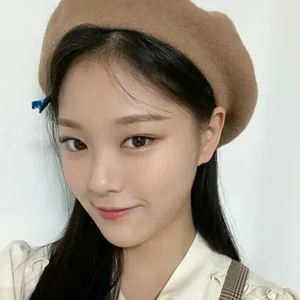 Hyunjin gallery image