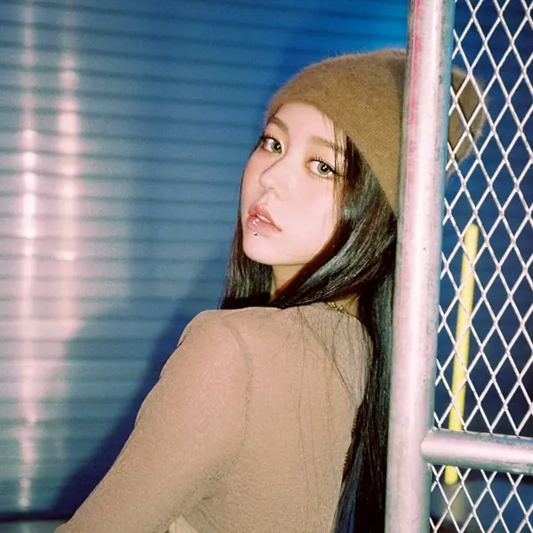 Jeong HyeRin gallery image