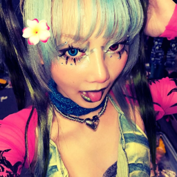 Hinata gallery image