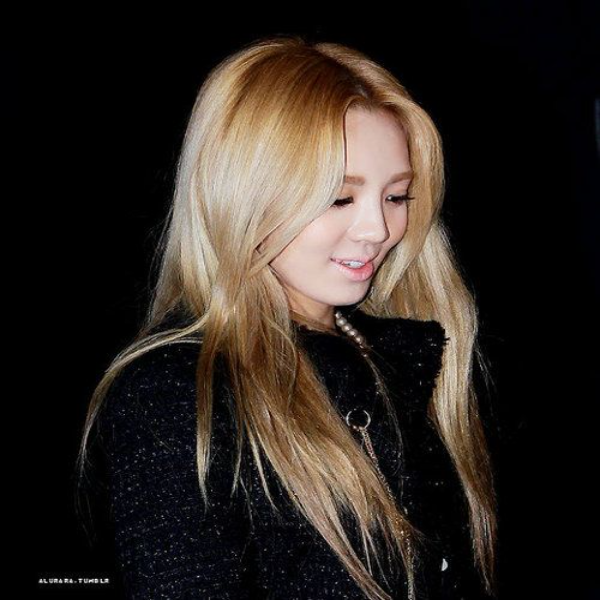 Gambar galeri Hyoyeon