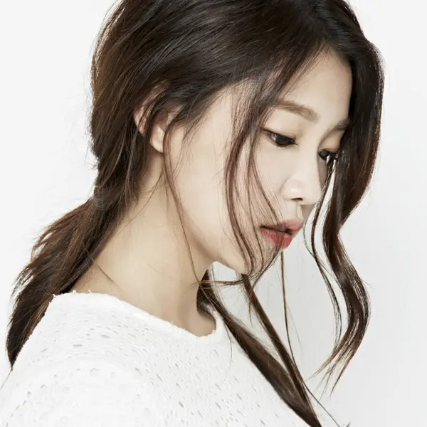 Hyeonju gallery image