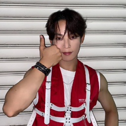 Yonashiro Sho gallery image