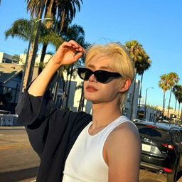 Kim Jiwoong gallery image