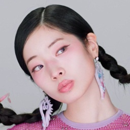 Dahyun gallery image