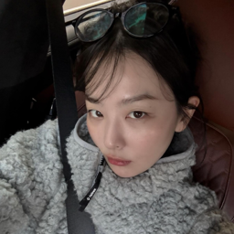 Seulgi gallery image