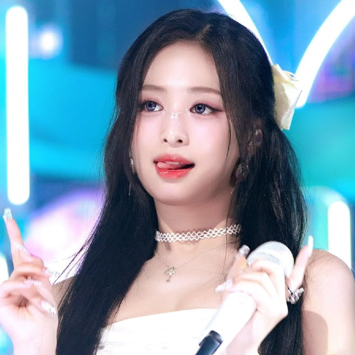 Ahyeon gallery image