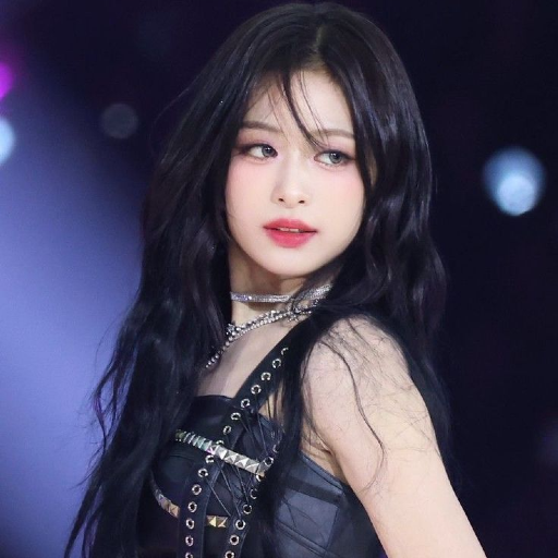 Ahyeon gallery image